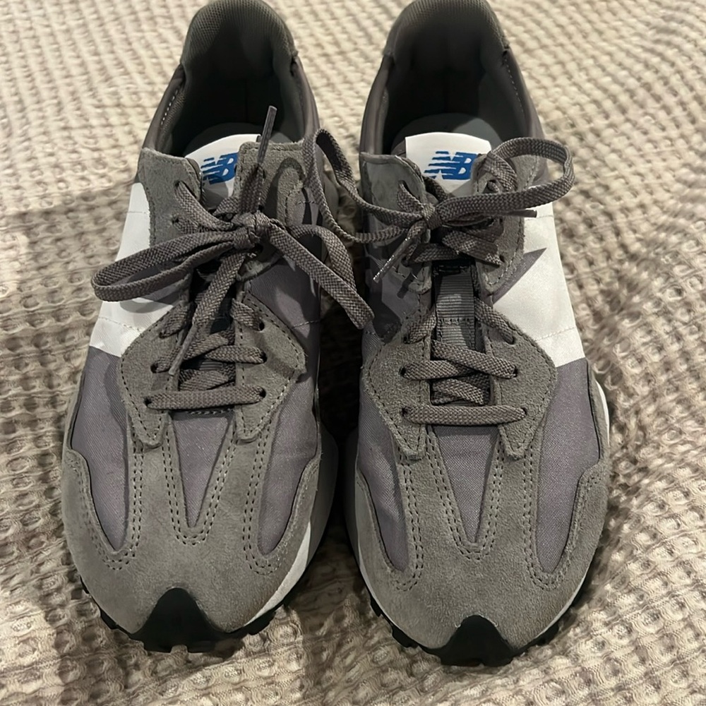New Balance 327 sneakers-gray/black/white